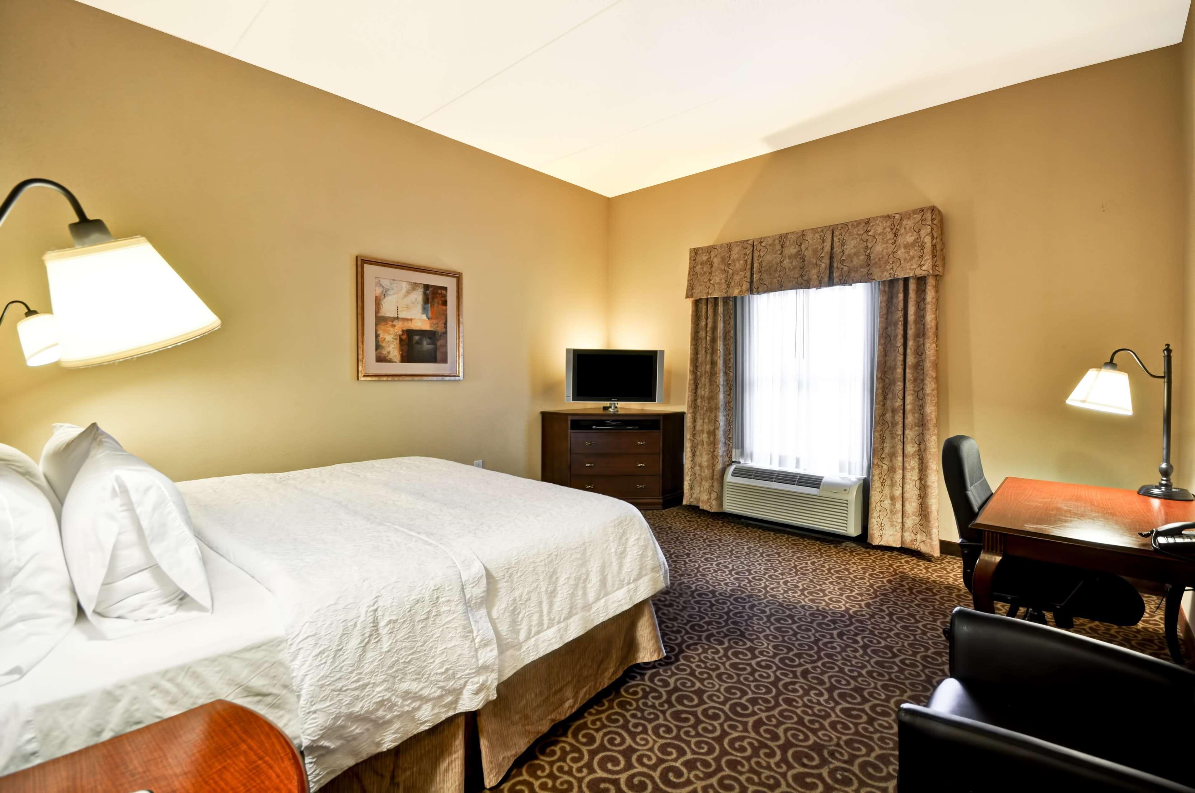 Hampton Inn And Suites Fredericksburg Extérieur photo