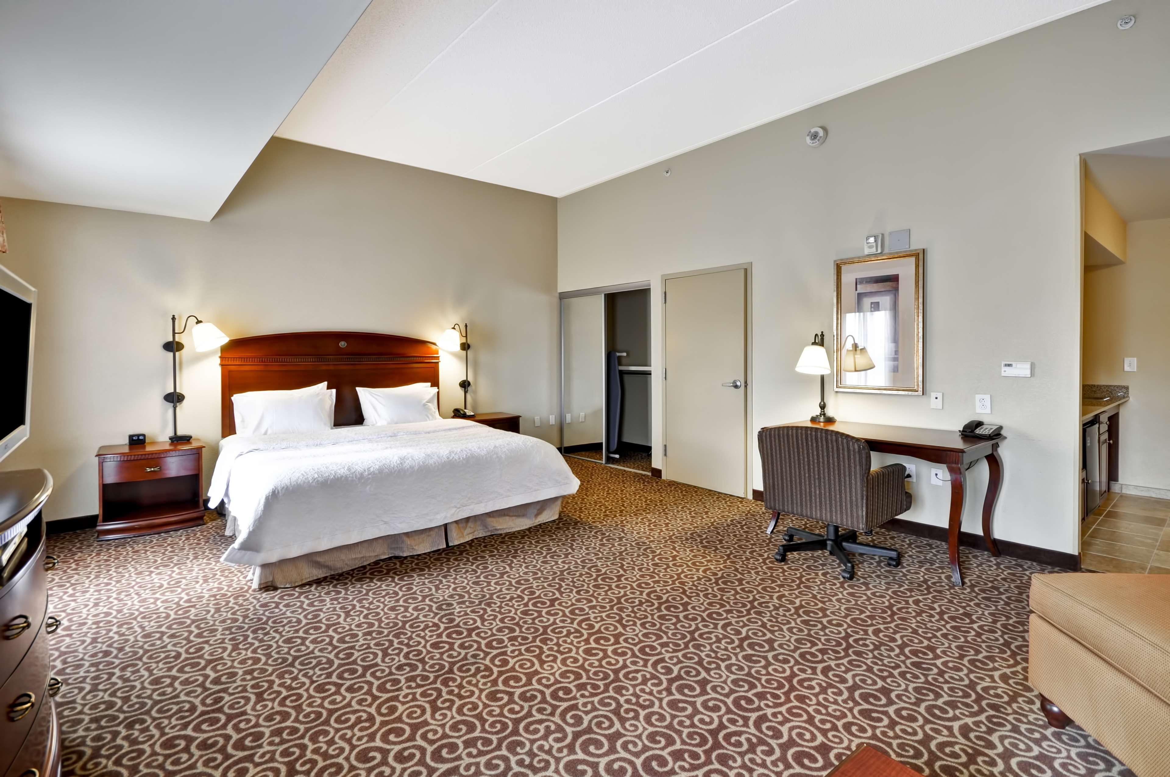 Hampton Inn And Suites Fredericksburg Extérieur photo