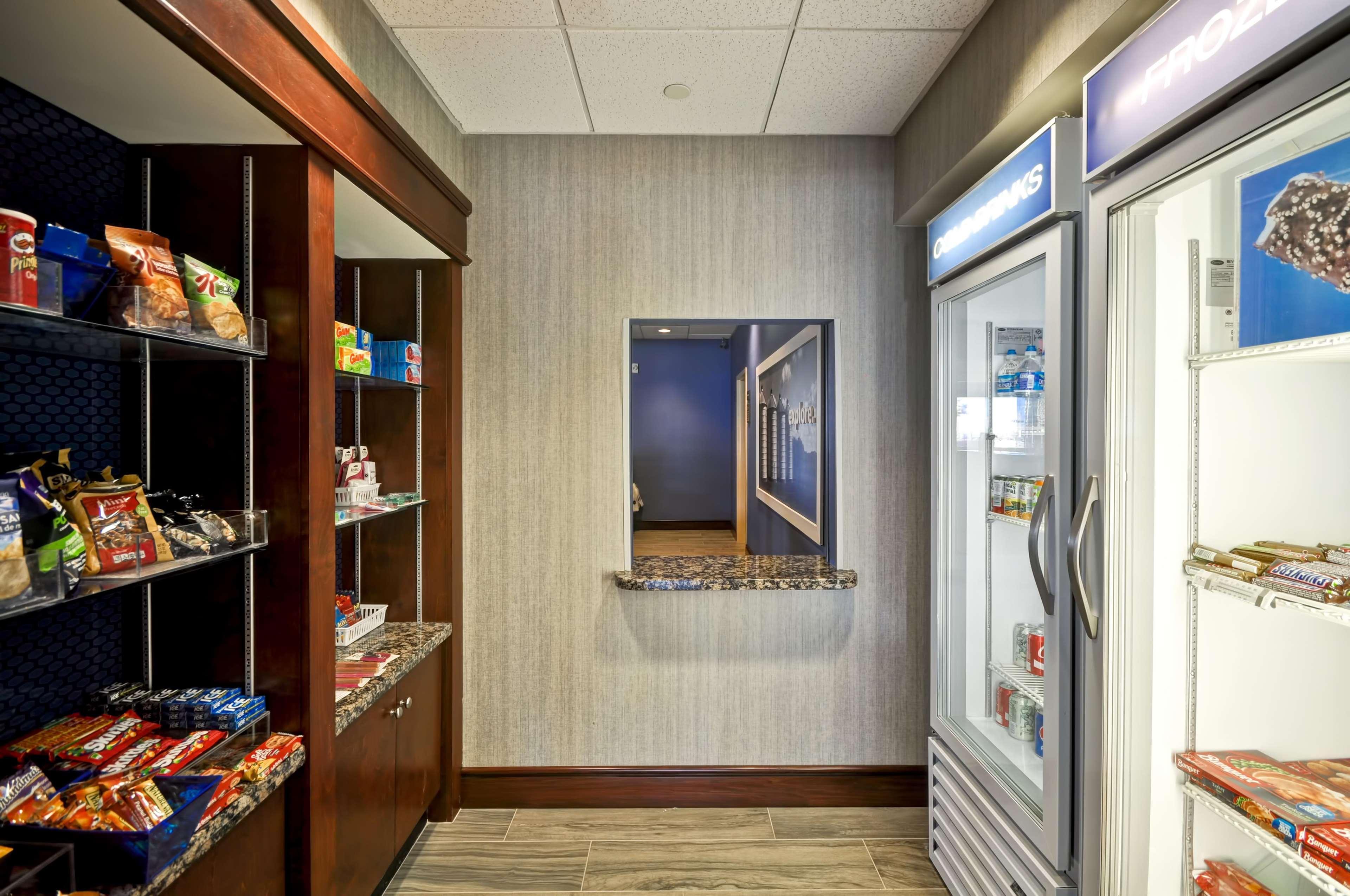 Hampton Inn And Suites Fredericksburg Extérieur photo