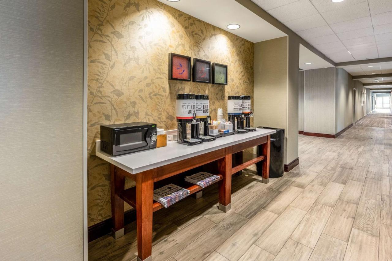 Hampton Inn And Suites Fredericksburg Extérieur photo