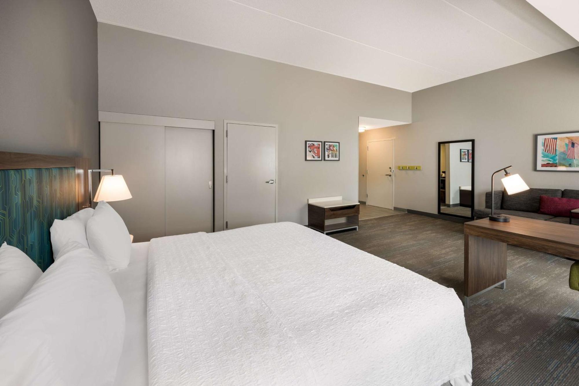 Hampton Inn And Suites Fredericksburg Extérieur photo